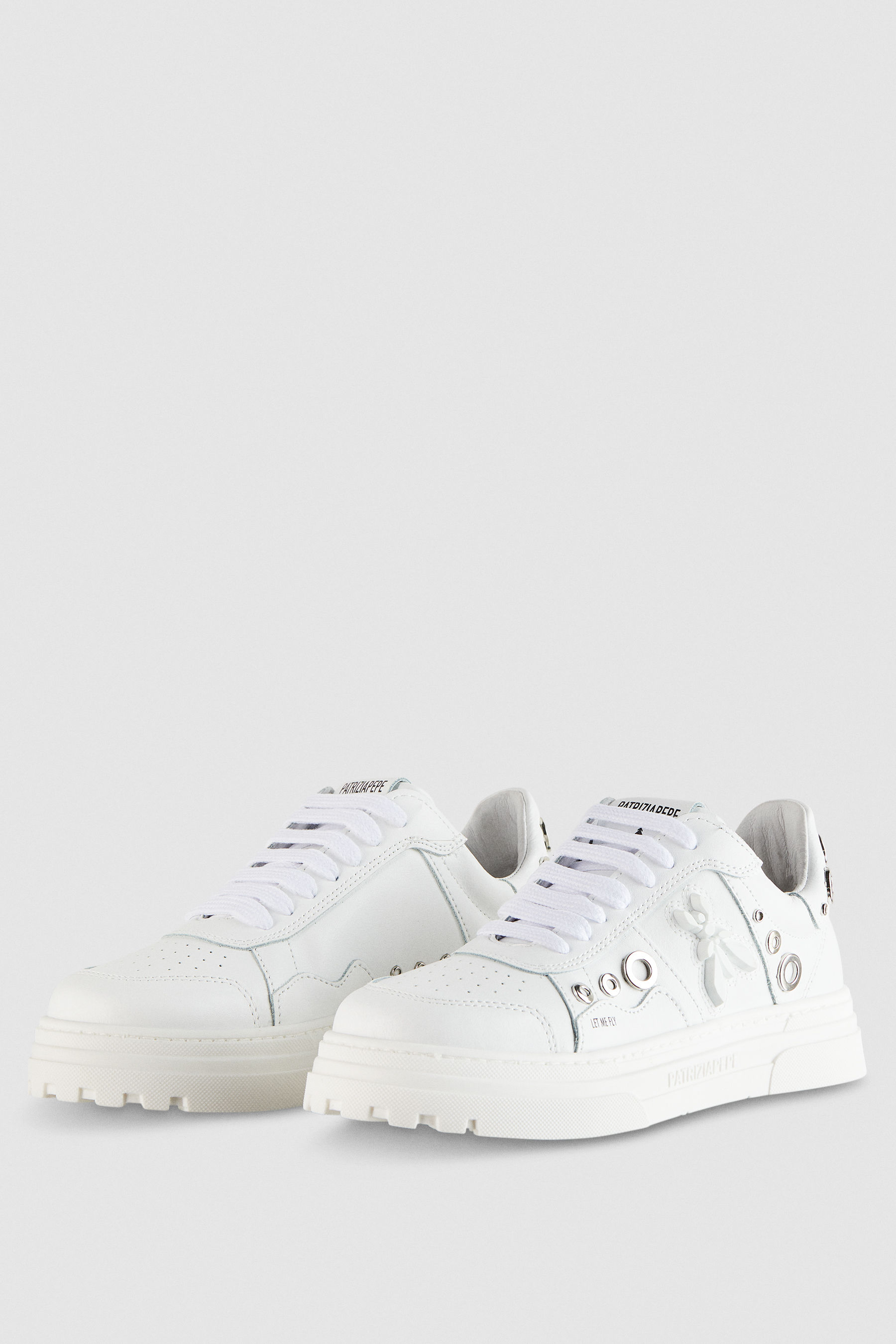 Louis Vuitton Time Out Leather Trainers In White