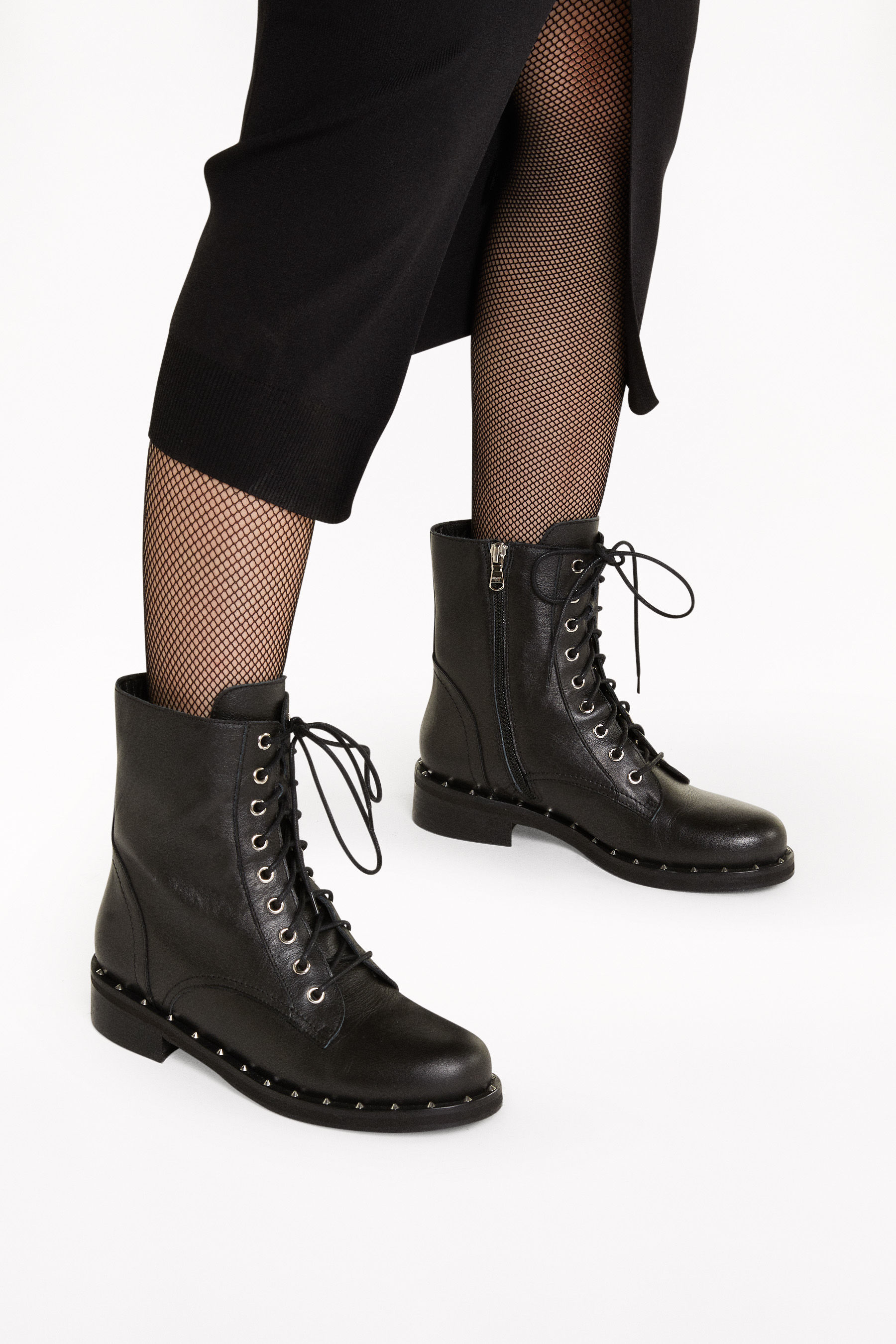 lace up moto boots