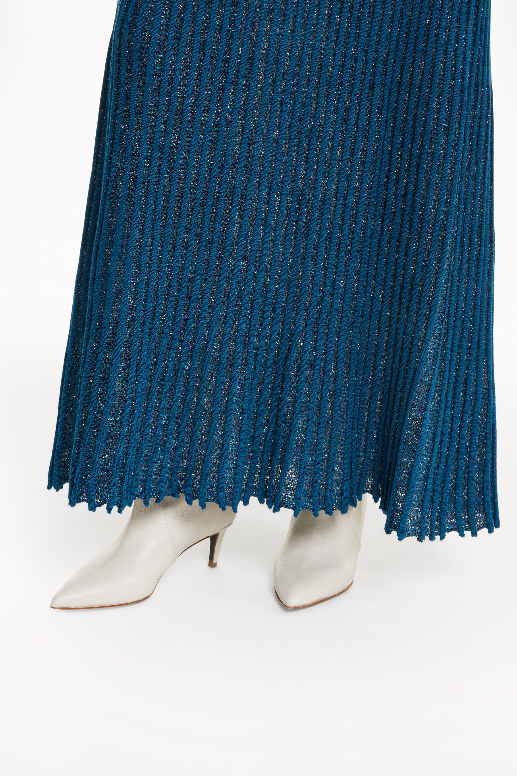 pleated maxi skirt knit